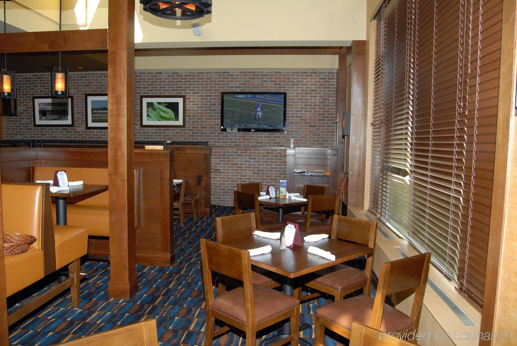 Doubletree By Hilton Bradley International Airport Hotel Windsor Locks Restaurant photo